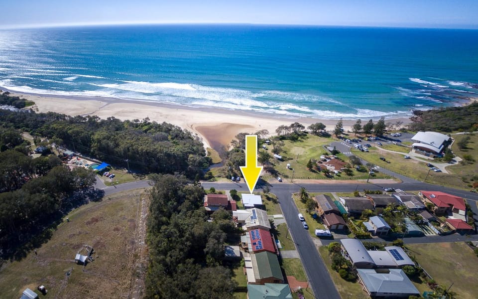 Bird's eye view, Fishing, Sea view, Street view, Sports