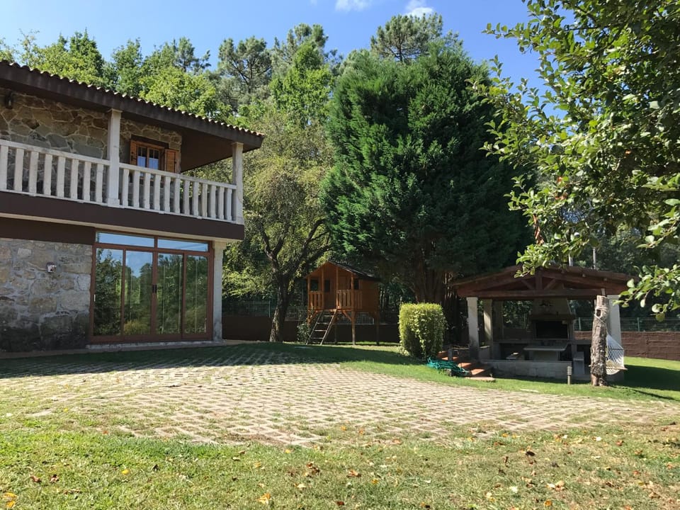 A Leira House in Galicia