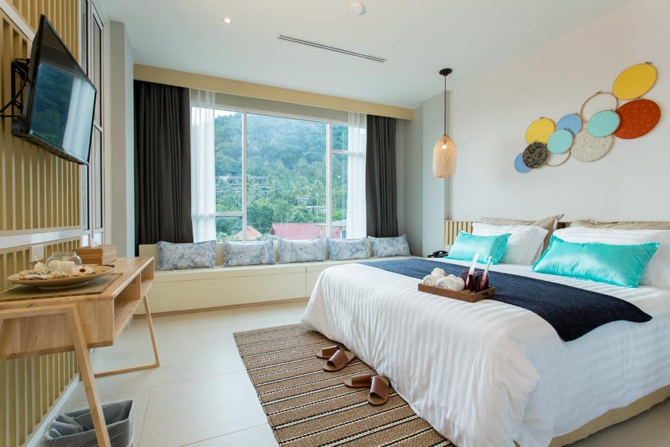 Bedroom, Garden view