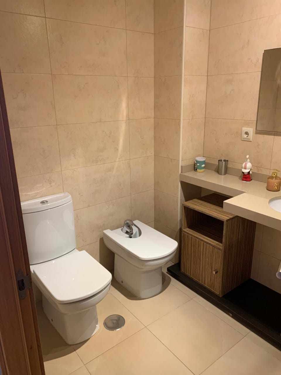 Shower, Toilet, bidet