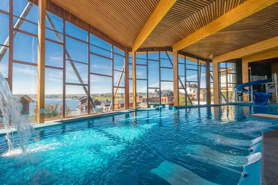 Property building, Pool view, Swimming pool