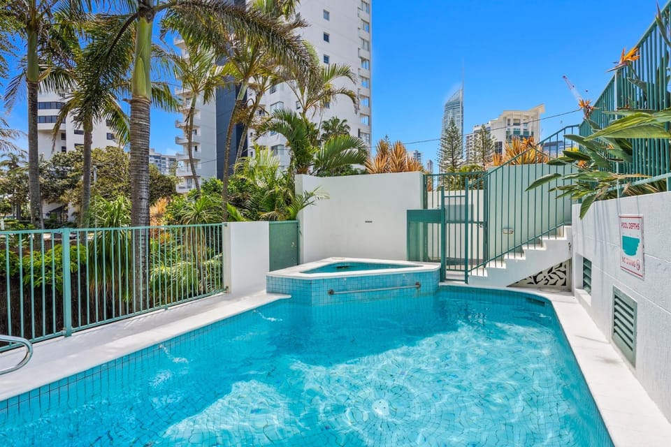 Property building, Swimming pool