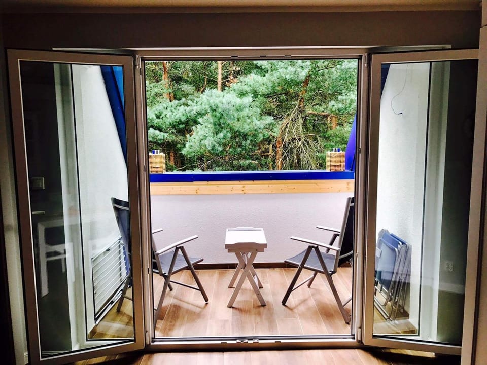 Patio, View (from property/room), Balcony/Terrace