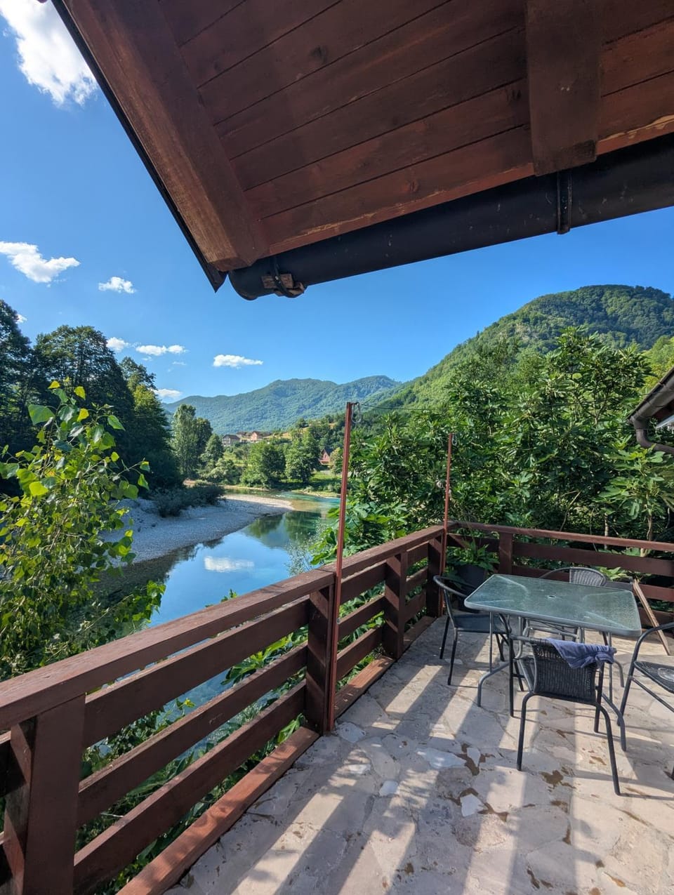 Emerald River House - Neretva Views House in Federation of Bosnia and Herzegovina