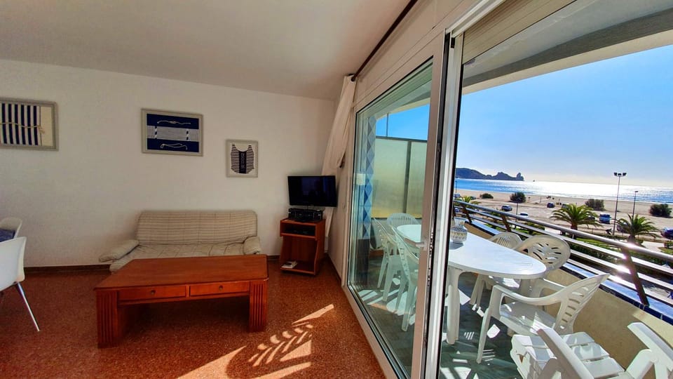 Dining area, Sea view