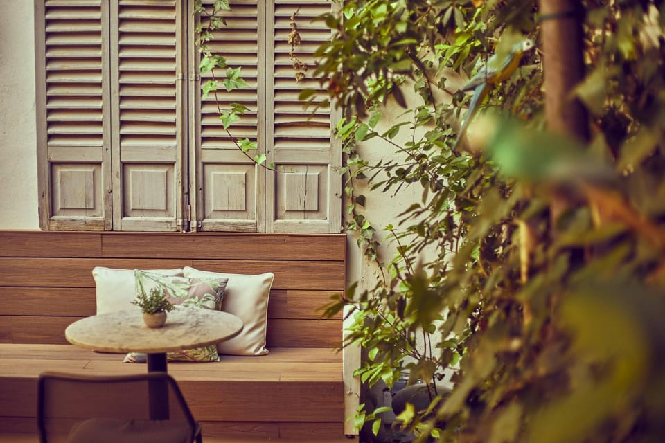 Garden, Balcony/Terrace