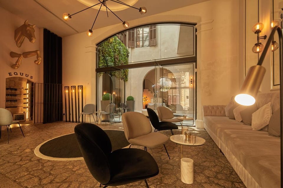 Garden, View (from property/room), Balcony/Terrace, Lobby or reception, Lounge or bar, Drinks