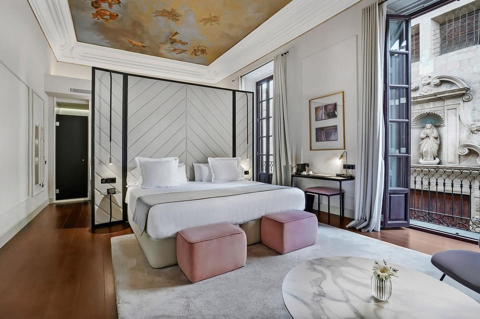 Bed, Coffee/tea facilities, View (from property/room), Balcony/Terrace, Bedroom