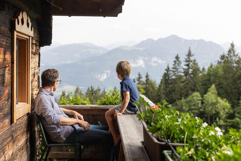 People, Balcony/Terrace, Mountain view