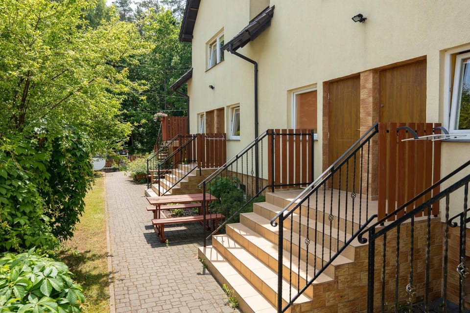 Property building, Spring, Day, Garden, View (from property/room), Balcony/Terrace, Garden view