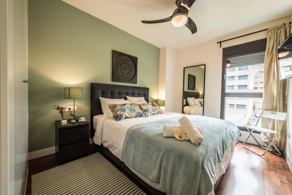 Bed, Bedroom