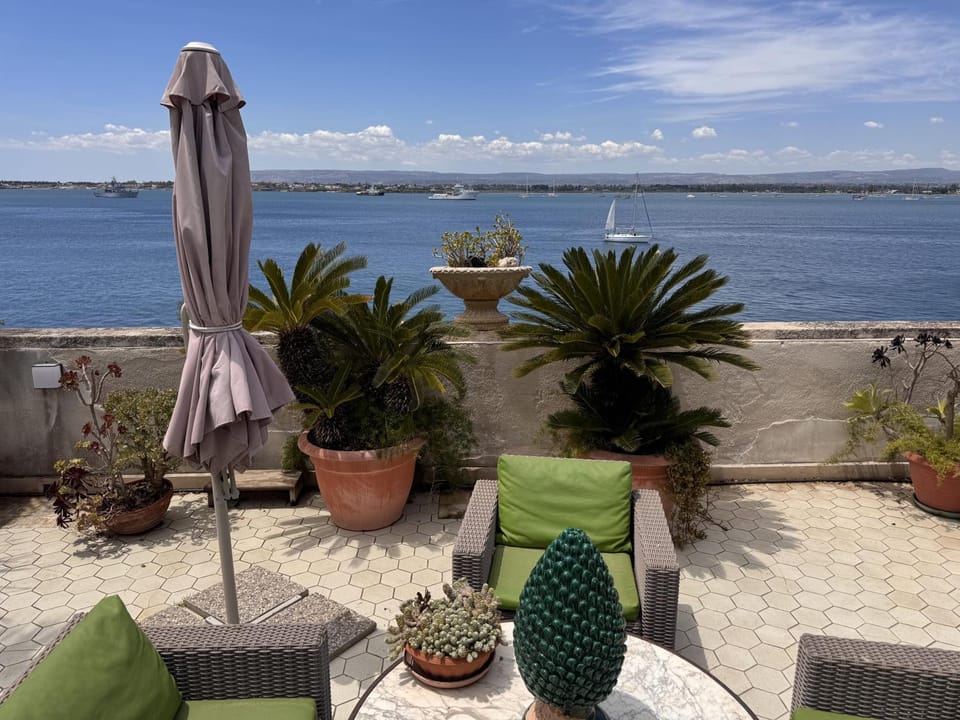 Patio, Day, Natural landscape, View (from property/room), Balcony/Terrace, Sea view