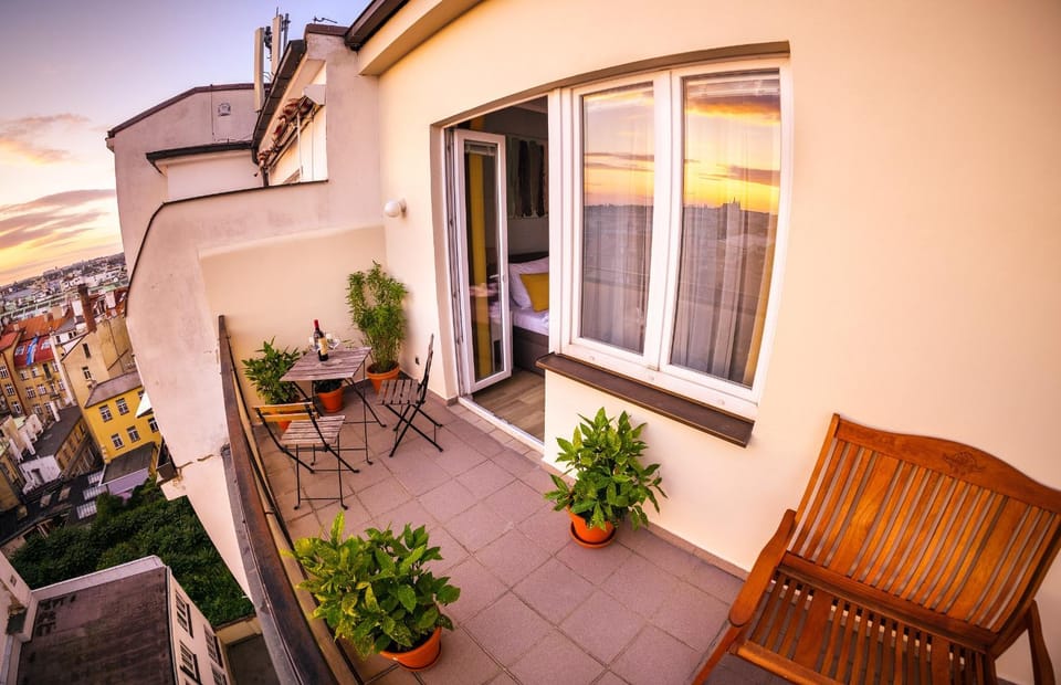 Patio, Balcony/Terrace