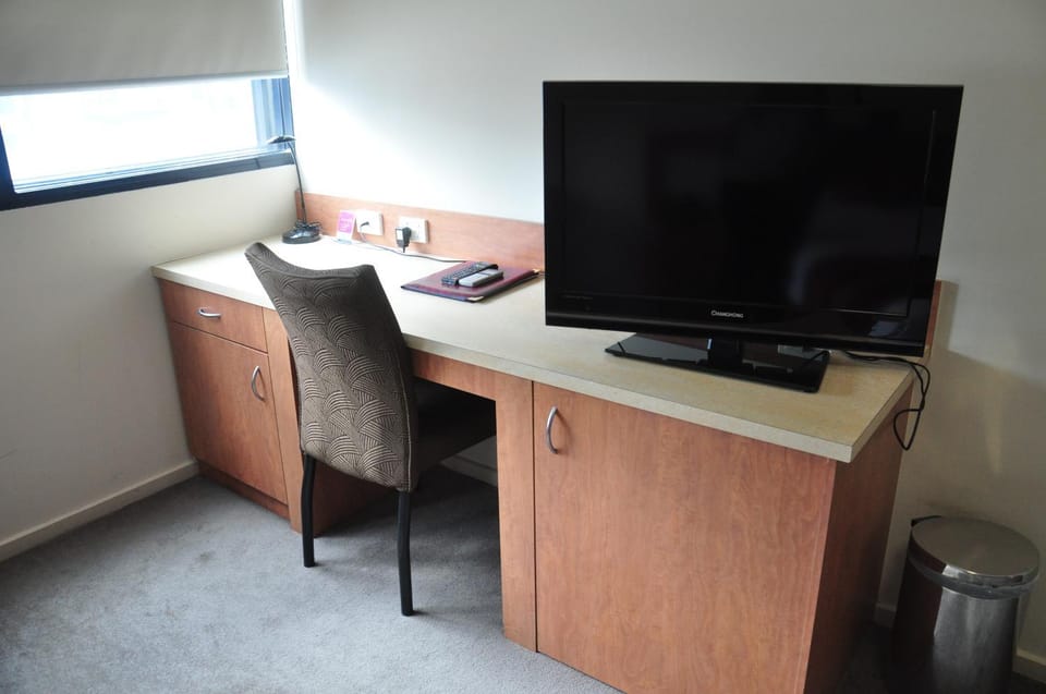 TV and multimedia, Seating area