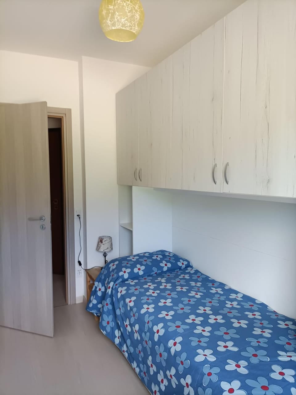 Kitchen or kitchenette, Photo of the whole room, Bedroom