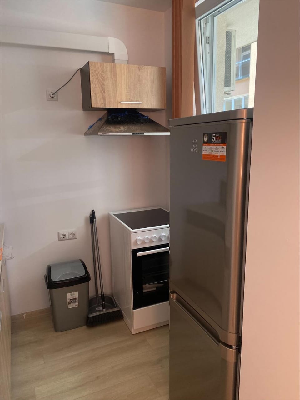 Kitchen or kitchenette, minibar, pet friendly, stove