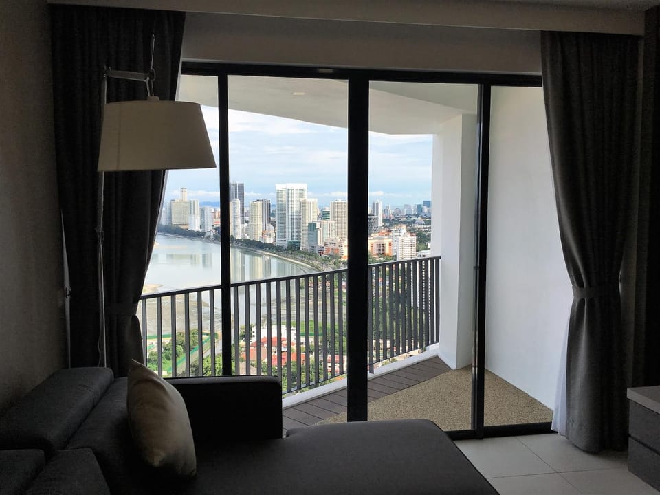 Living room, Sea view