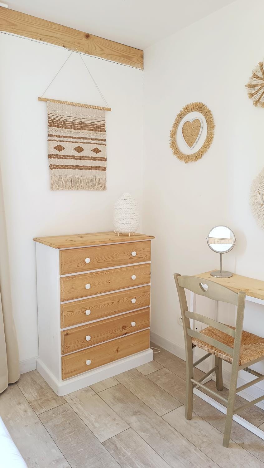 Maison ecologique en paille Bed and Breakfast in Centre-Val de Loire