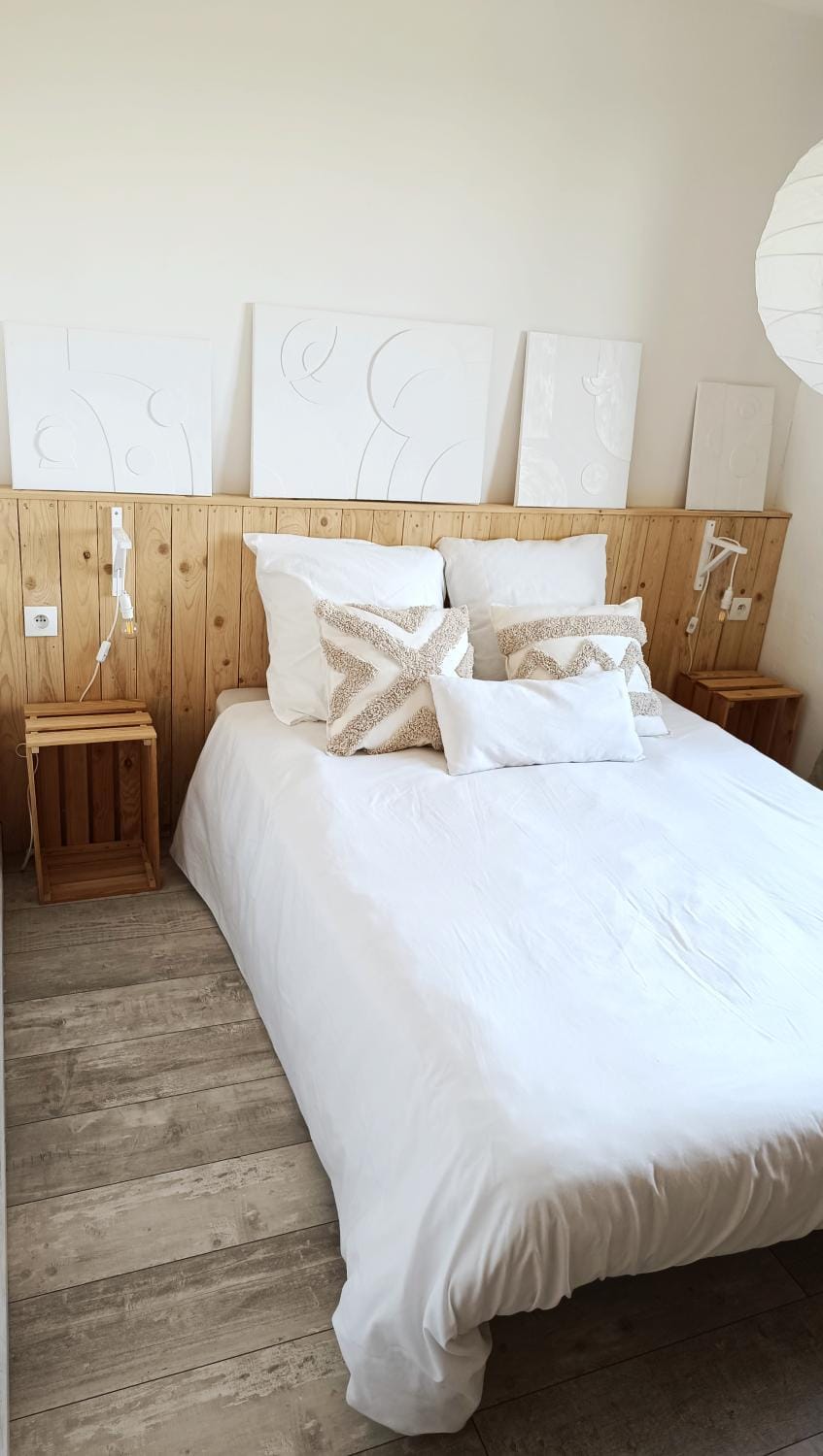 Maison ecologique en paille Bed and Breakfast in Centre-Val de Loire