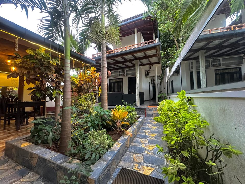 Rekawa Turtle Gate Hotel Resort in Southern Province
