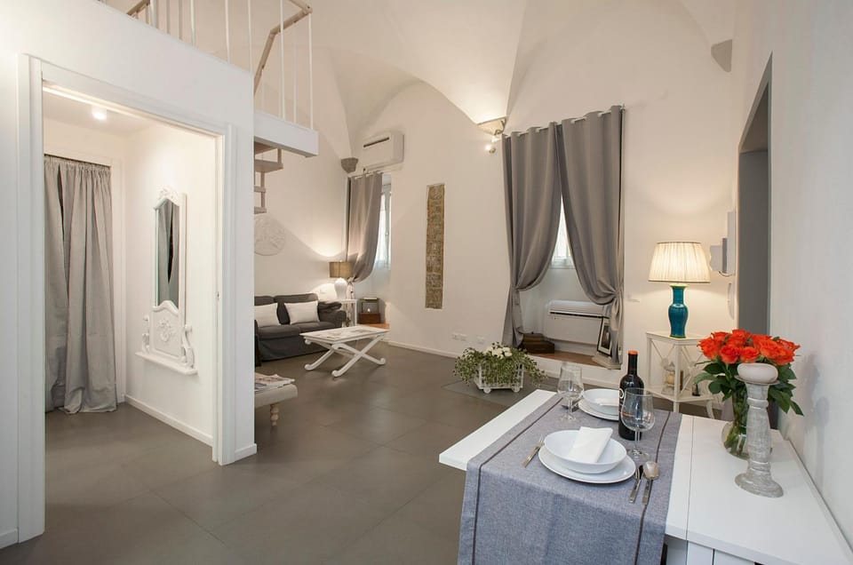 La Casa Bianca Apartment in Florence