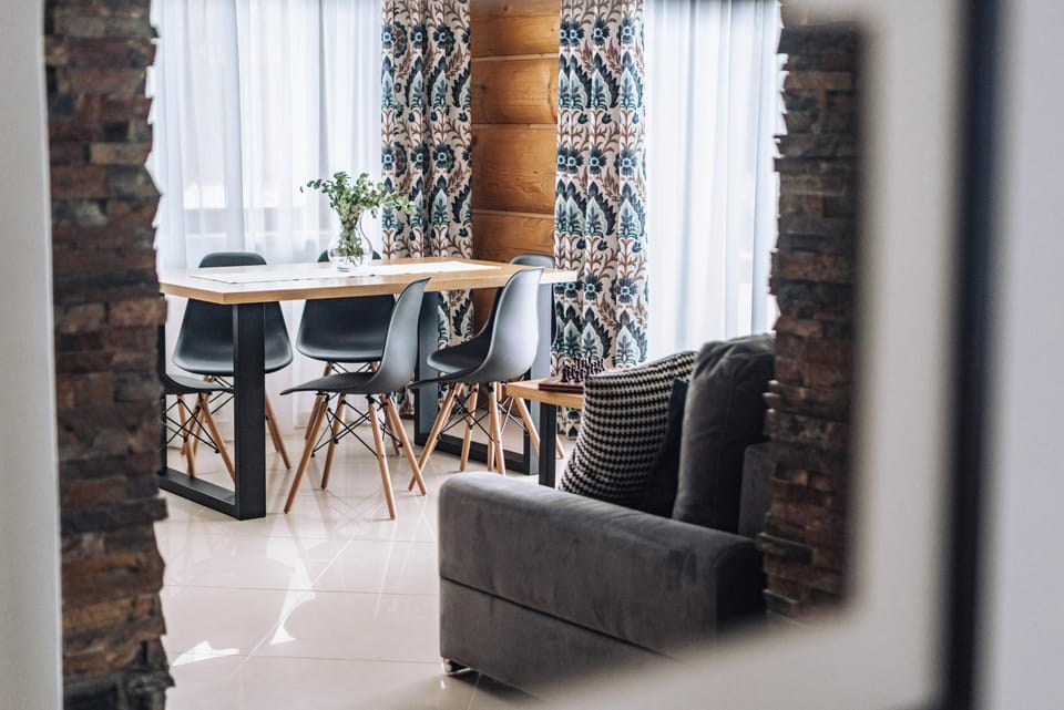 Living room, Seating area, Dining area