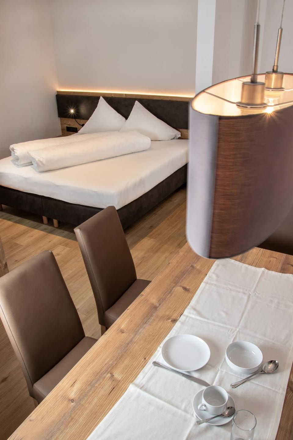 Dining area, Bedroom