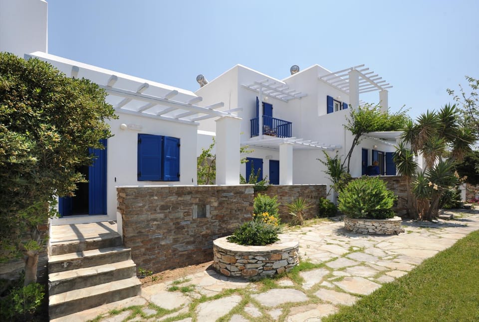 Balcony/Terrace, Garden view