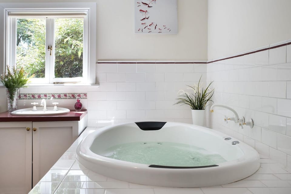 Koovelly Spa - romantic country cottage House in Daylesford