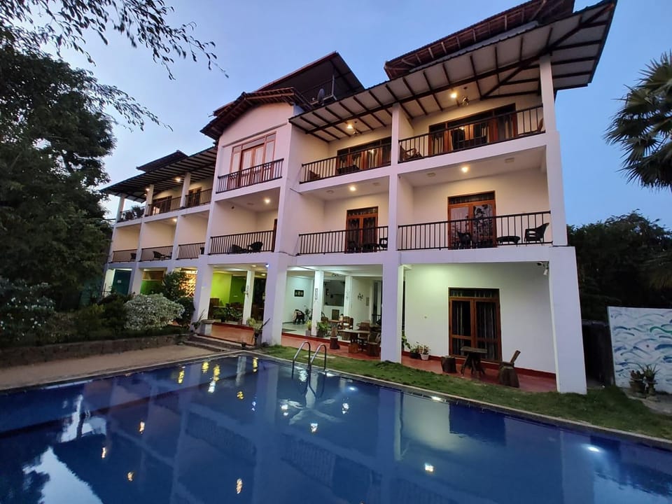 Amelia Resort Hotel in Dambulla