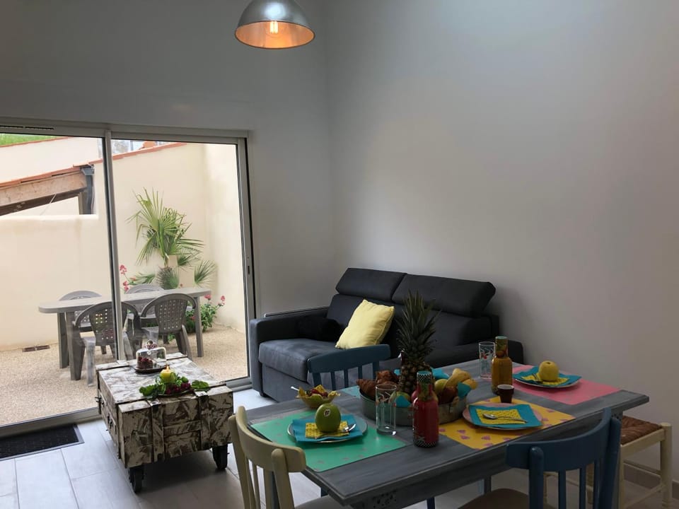 Seating area