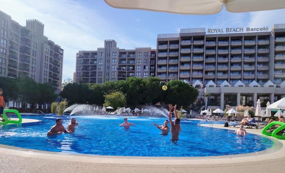 Swimming pool