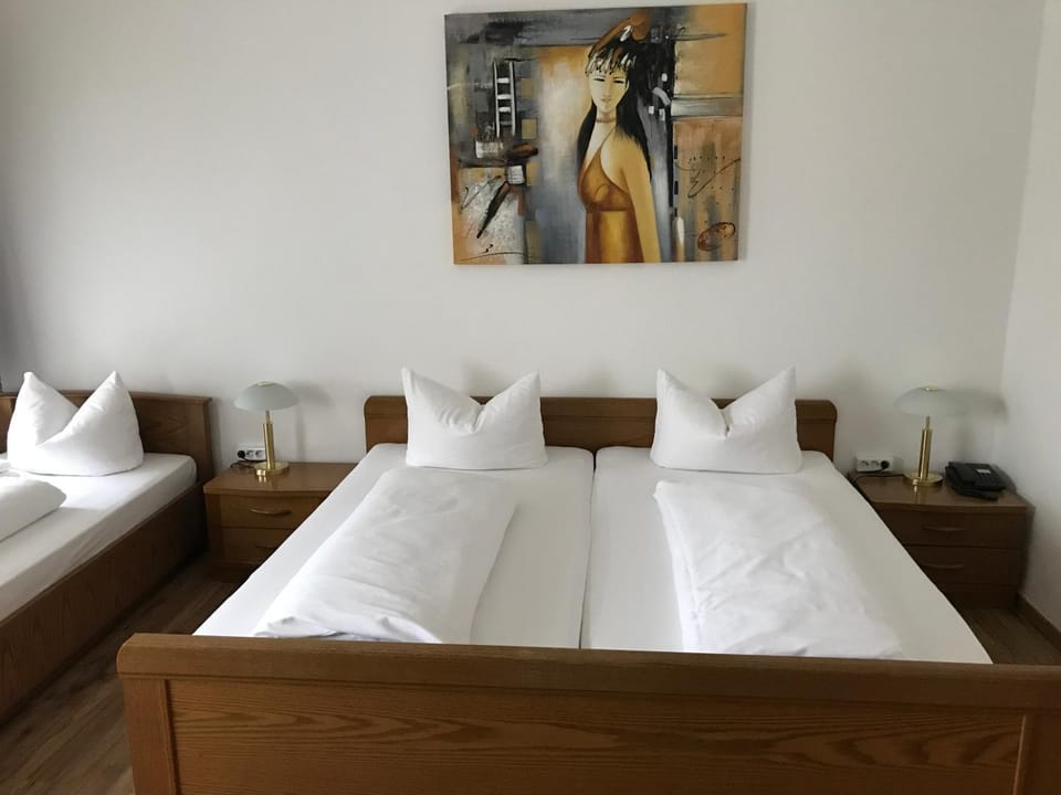 Hotel Rheinischer Hof Hotel in North Rhine-Westphalia