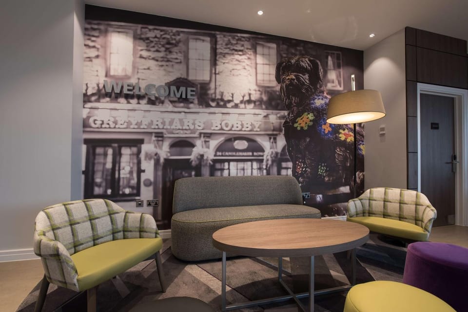 Lobby or reception, Seating area