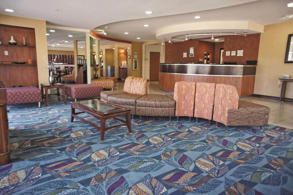 Lobby or reception, On site