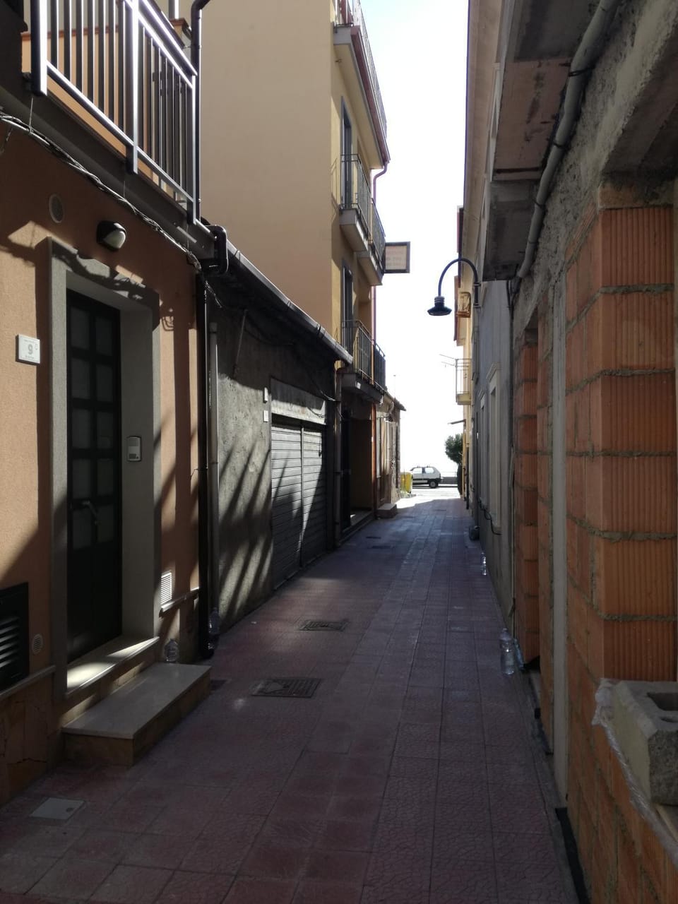 Facade/entrance