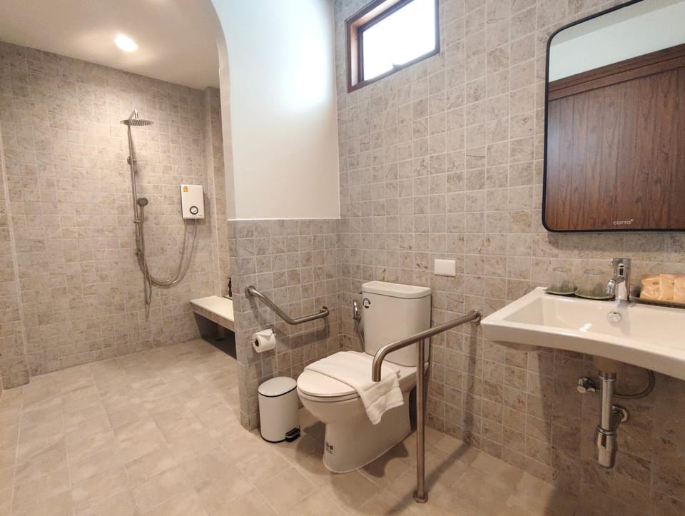 Shower, Bathroom