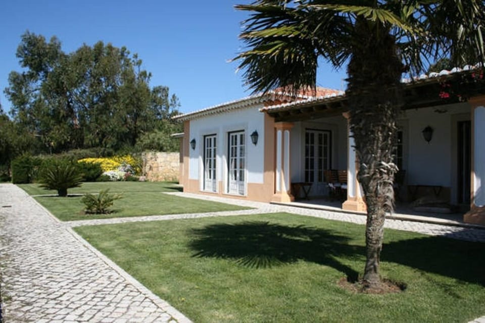Facade/entrance, Garden