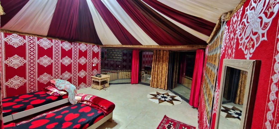 Bedouin Tours Camp Luxury tent in Africa