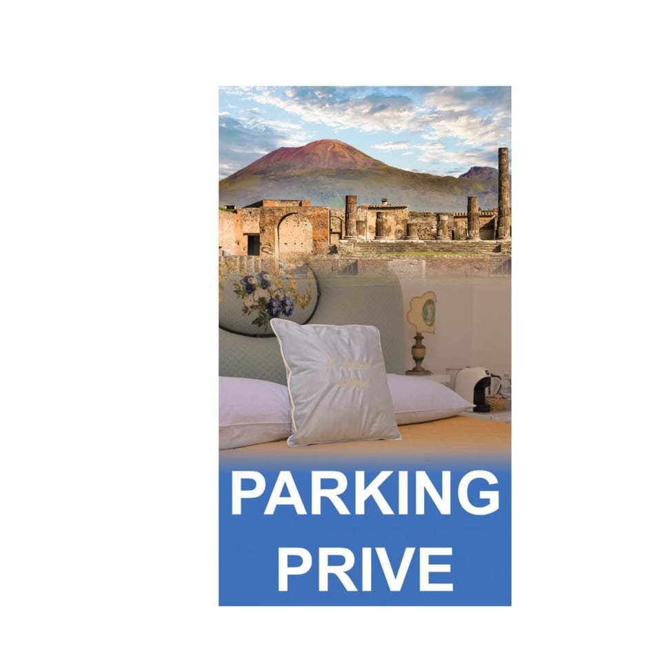 Nearby landmark, Property logo or sign, Photo of the whole room, Logo/Certificate/Sign, Bedroom, Parking