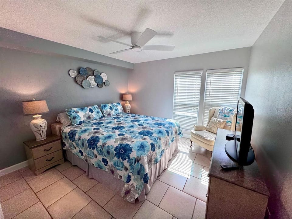 2BR/2BA condo Sienna Park Apartment in Gulf Gate Estates