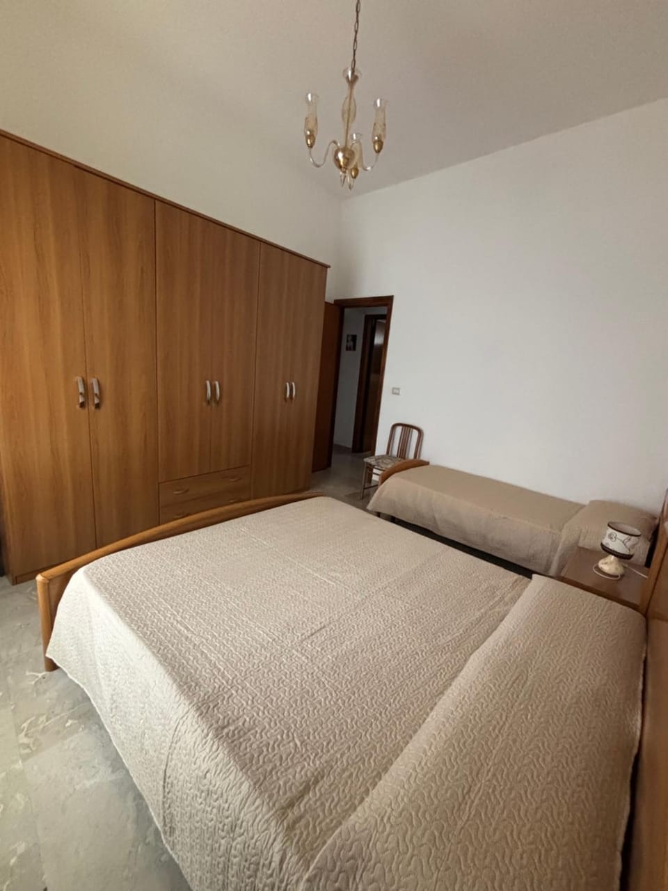 Bed, Photo of the whole room, Bedroom, wardrobe