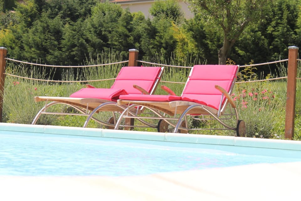 Swimming pool, Swimming pool, Swimming pool, Drinks, Alcoholic drinks, Non alcoholic drinks