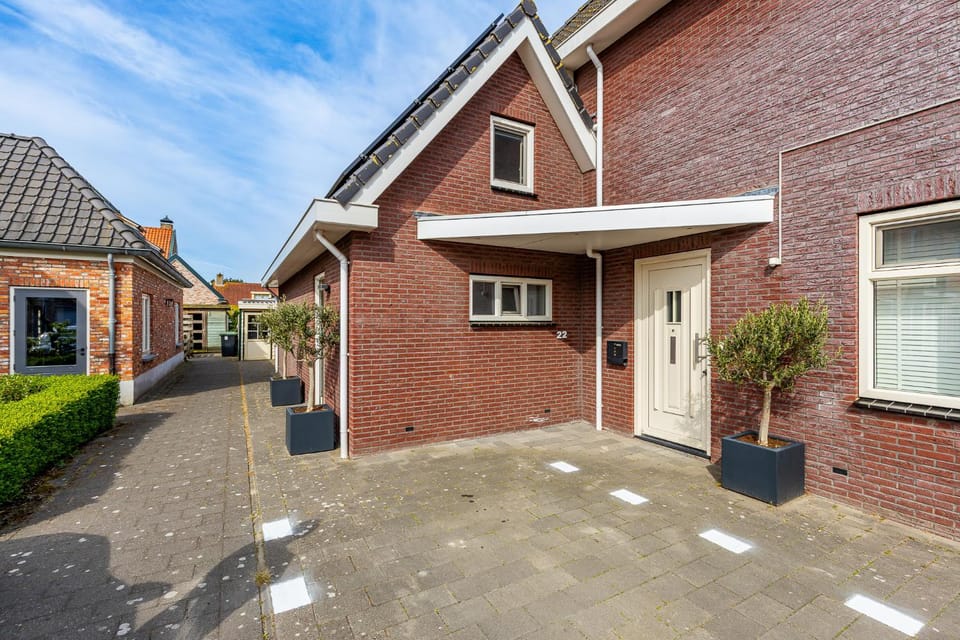 Property building, Parking