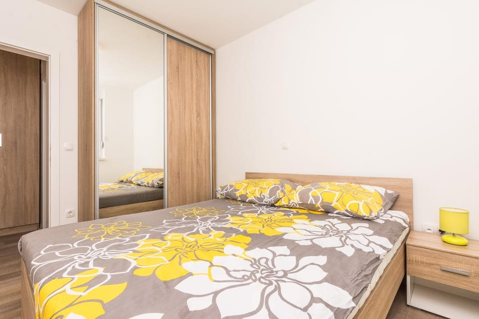 Apartments Sunrise Apartment in Zadar County