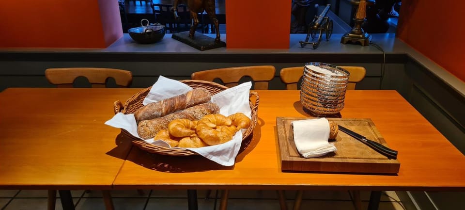 Food and drinks, Breakfast, Continental breakfast, Buffet breakfast