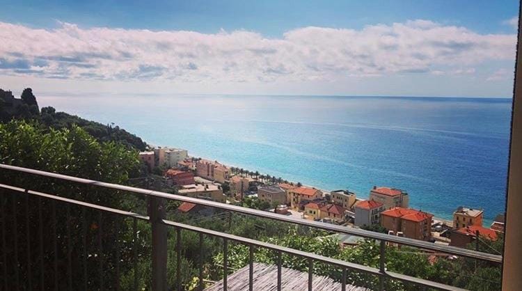 Au Giardin Bed and Breakfast in Varigotti