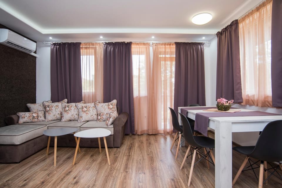 Apartment Nikol Apartment in Sozopol
