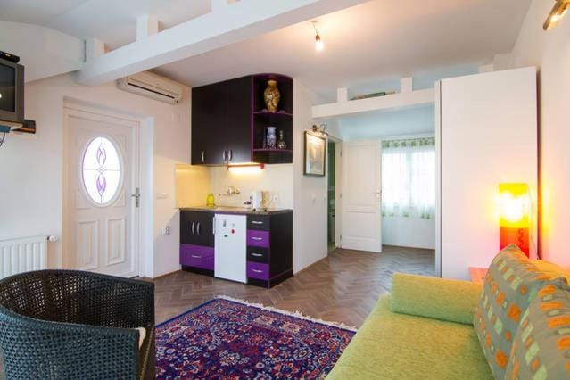 Apartman - Ružičnjak Apartment in City of Zagreb