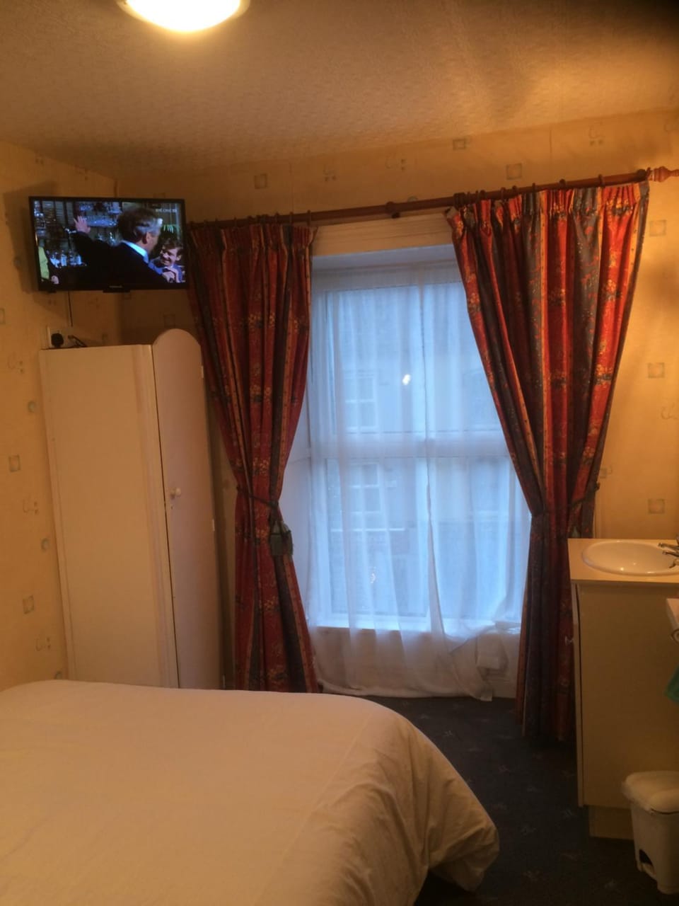 Sheehans On Main Street Bed and Breakfast in Kenmare